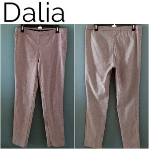 Womens Cropped Pants Dalia Black/White Print Sz 10